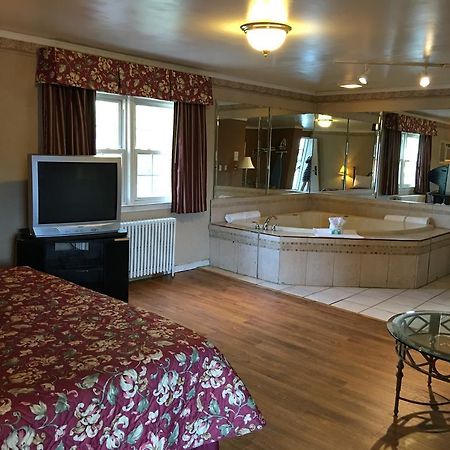 Colonie Inn And Suites Latham Luaran gambar