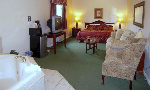 Colonie Inn And Suites Latham Bilik gambar